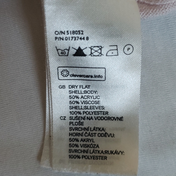 H&M sweater, sheer sleeves - Picture 5 of 6